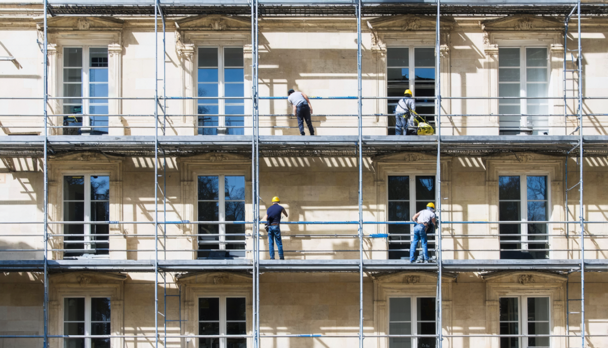 découvrez comment rénover un appartement à paris en 2025, du feu vert officiel aux étapes clés jusqu'à la touche finale de peinture pour un résultat parfait.